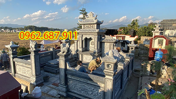 xây dựng lăng mộ đá