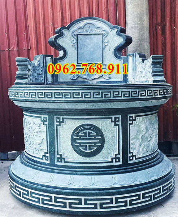 Mộ đá tròn nguyên khối