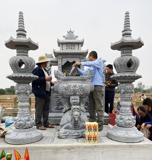 Đèn đá thờ - 01