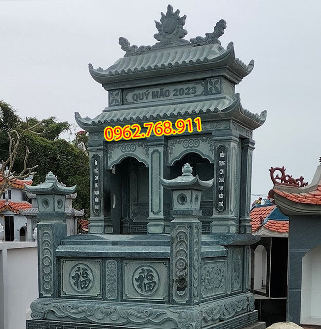 Mộ đá đôi hai mái bằng đá xanh đen, cao cấp